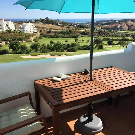 Elegant Estepona, Sea View Apartment Estepona