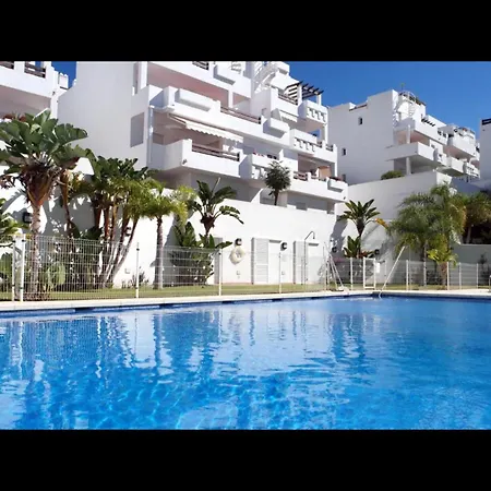 Elegant Estepona, Sea View *